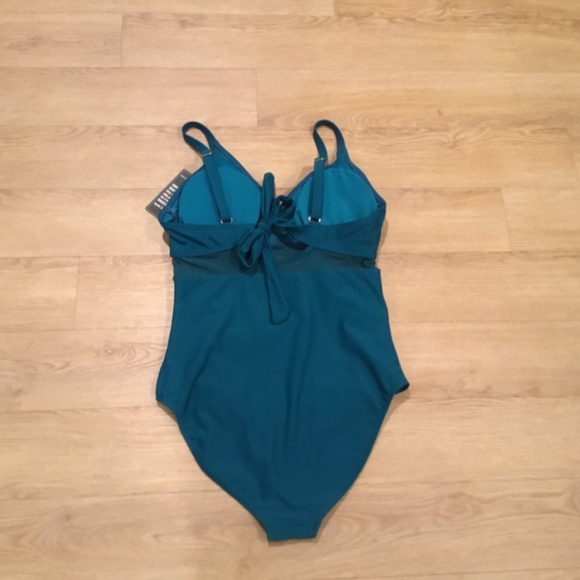 Women’s Modest Mesh Tummy Control Slimming One Piece Bathing Suit - Picture 5 of 6